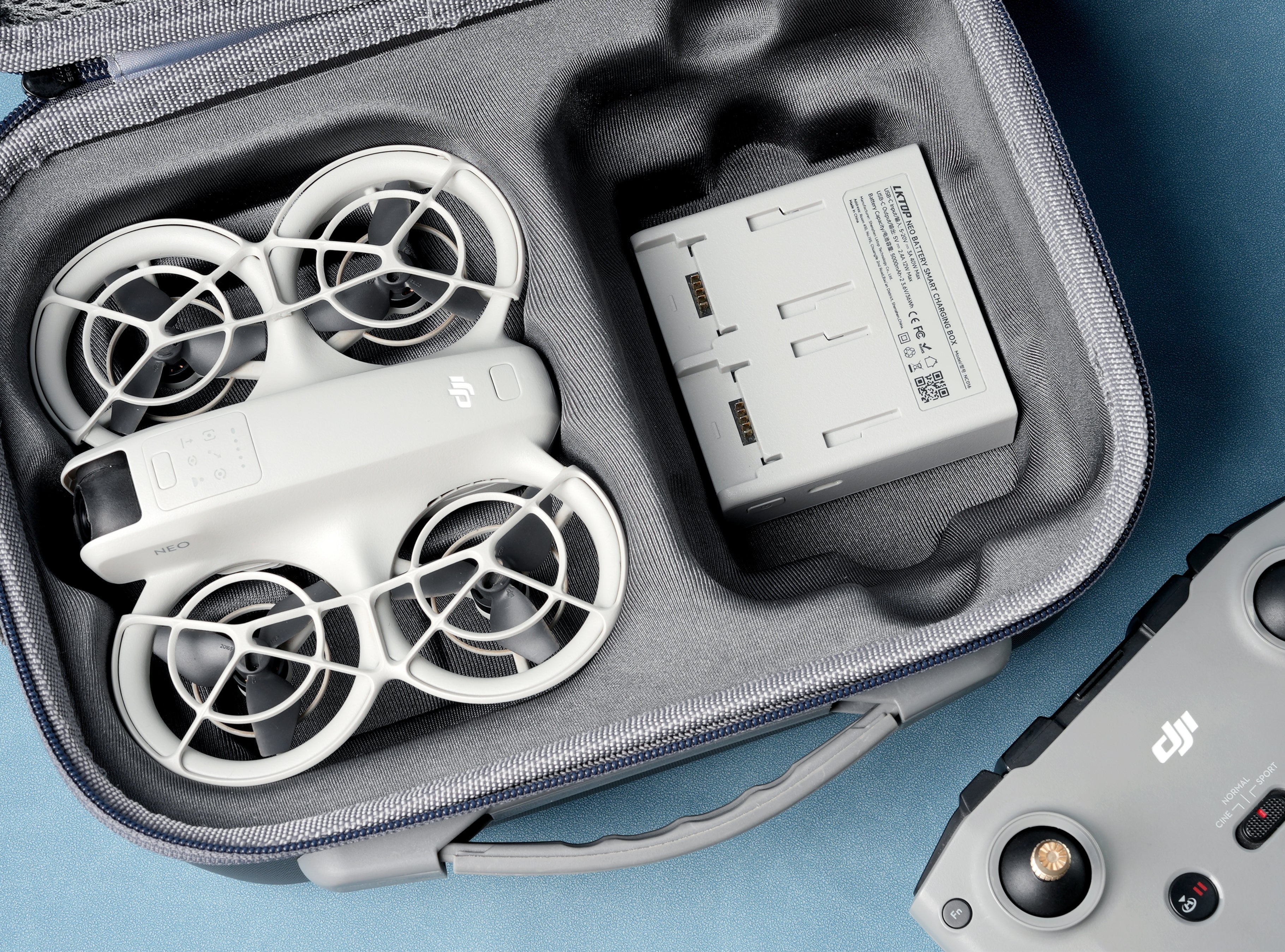 LKTOP 10000mAh Neo Smart Battery Charging Case, Bulit-in 10000mAh Battery, Large Capacity Fully Charge 3 Batteries