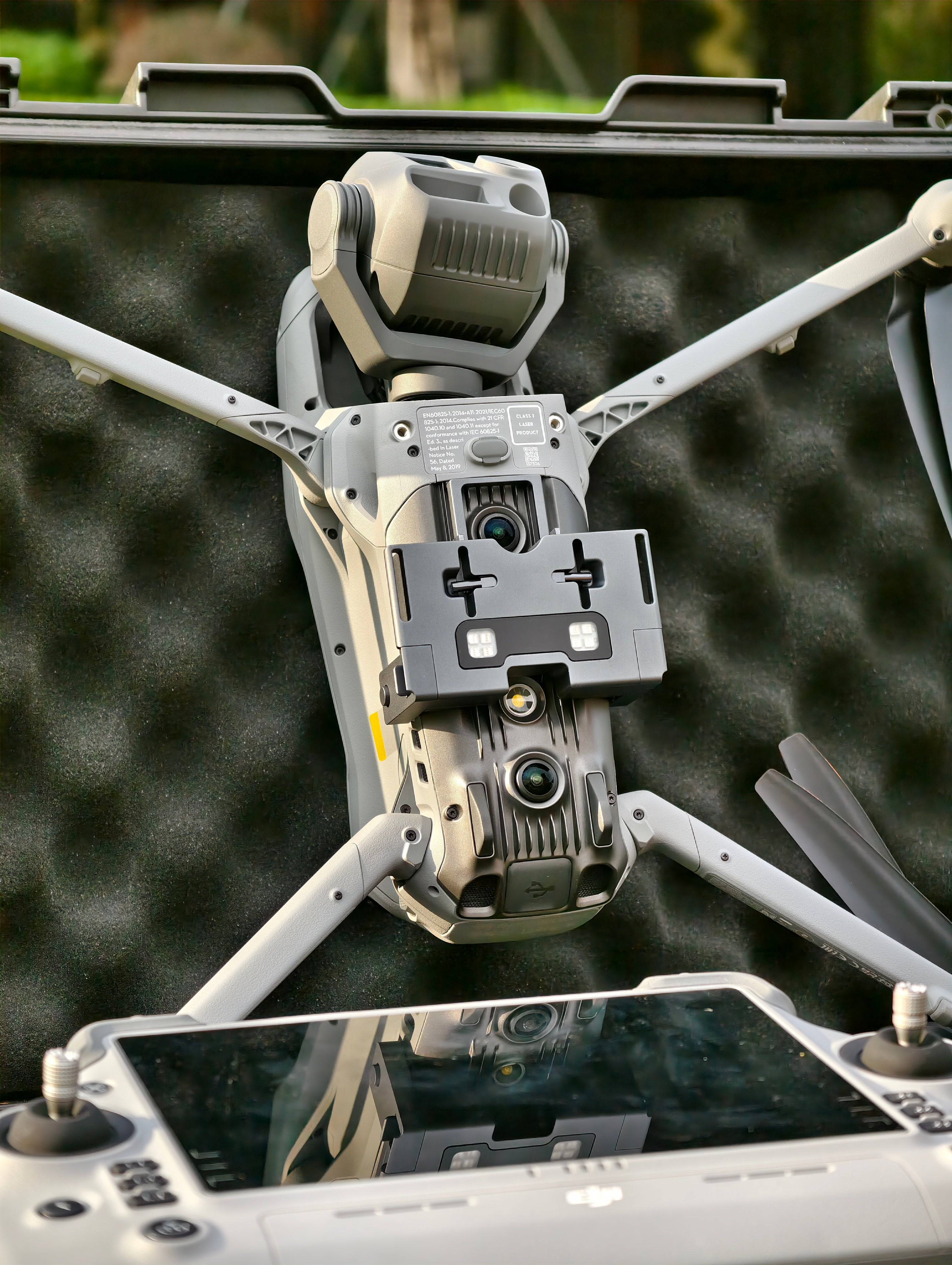 HISO BK4 Drone Airdrop System with Red&Blue Warning Light, Dual-stage Release, Compatible with DJI Matrice 4 Series, PSDK/Mini Program/APP Bluetooth Control